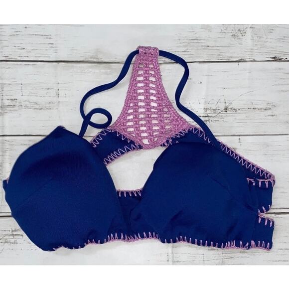 Victoria's Secret Bikini Swim Top Medium Blue/Removable Pads Macrame Accent EUC - Picture 3 of 6